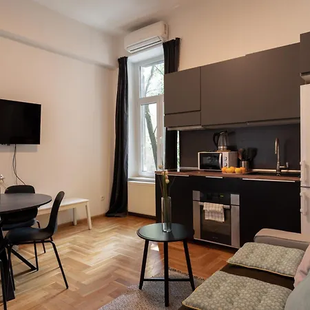 Aparthotel Doma